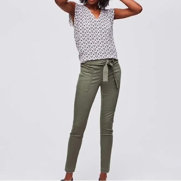 Women's Army Green Loft jeans - Picture 1 of 7